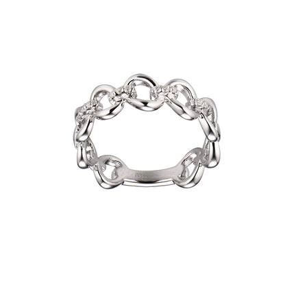 Intricate Chain-Link Ring with Dainty Accents